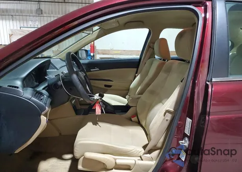 2011 Honda Accord Lx z USA, uszkodzony, nr VIN 1HGCP2E35BA046302